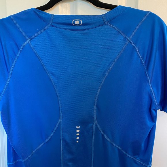 OGIO® Ladies Short-sleeve Nexus Wicking V-Neck TShirt‎ - Size Medium - Picture 7 of 9